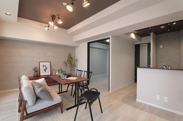 3LDK apartment in Yodogawa Ward, Osaka - Photo 1