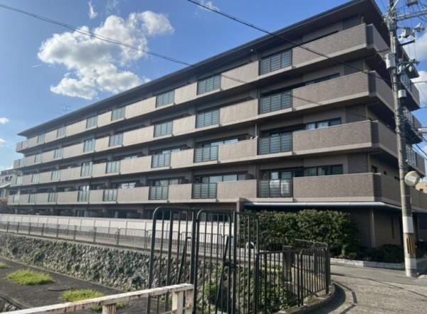 3LDK apartment in Sakyo Ward, Kyoto - Photo 1
