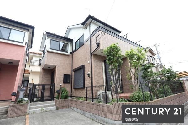 4LDK house in Hanno, Saitama - Photo 1