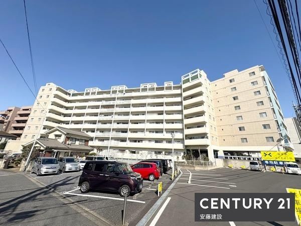 2LDK apartment in Iruma, Saitama - Photo 1