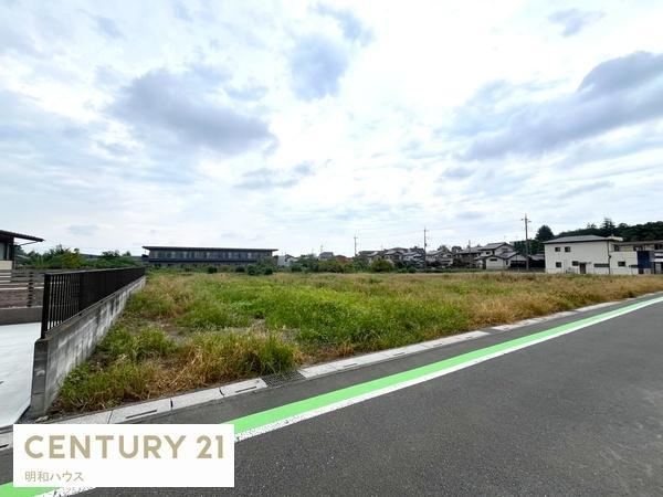 895 m² land in Kawagoe, Saitama - Photo 1