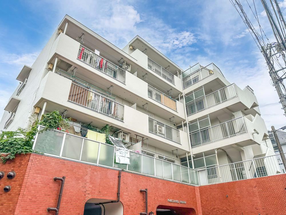 3LDK apartment in Miyamae Ward, Kawasaki, Kanagawa - Photo 1