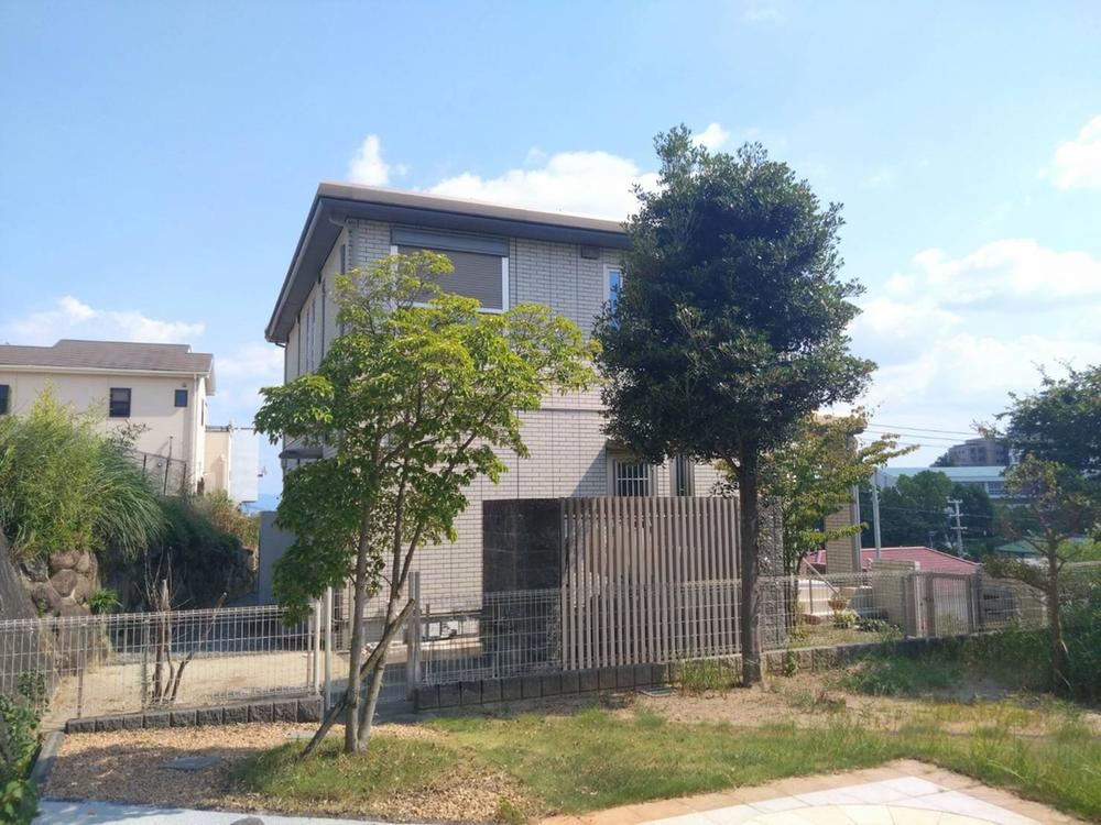 3LDK+3S house in Suita, Osaka - Photo 1