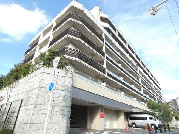3LDK apartment in Funabashi, Chiba - Photo 1