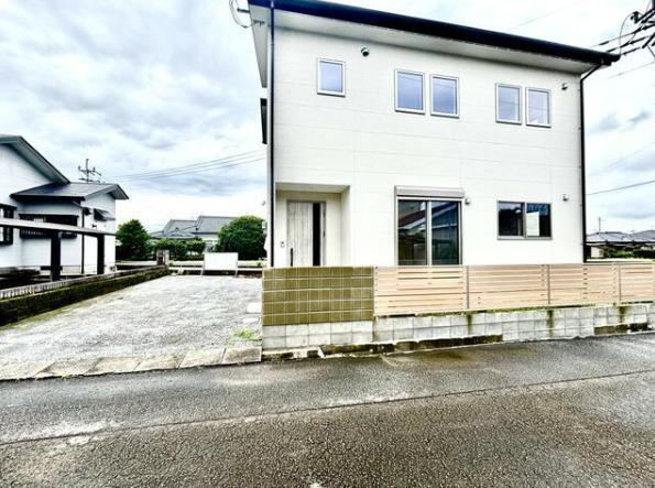 2LDK+S house in Miyakonojo, Miyazaki - Photo 1