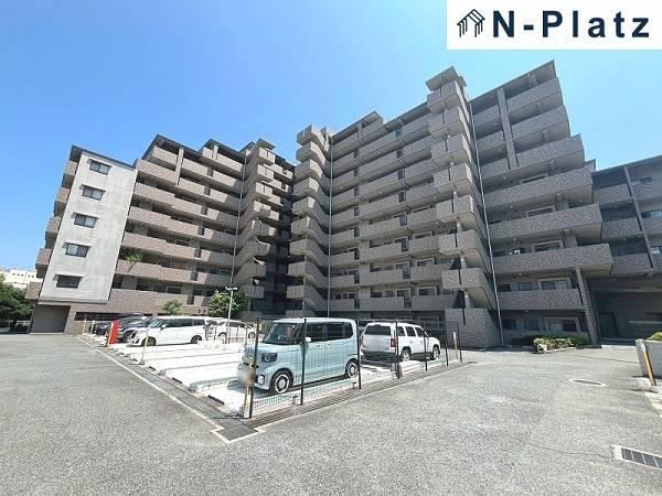 3LDK apartment in Nagata Ward, Kobe, Hyogo - Photo 1