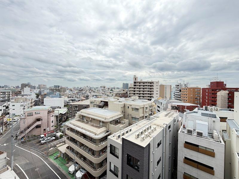 2LDK apartment in Itabashi Ward, Tokyo - Photo 1