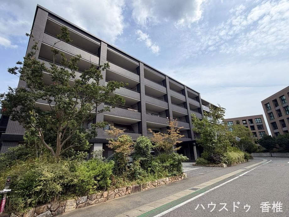 3LDK apartment in Kokurakita Ward, Kitakyushu, Fukuoka - Photo 1