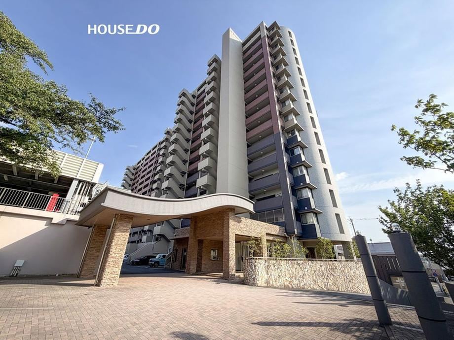 4LDK apartment in Yahatanishi Ward, Kitakyushu, Fukuoka - Photo 1