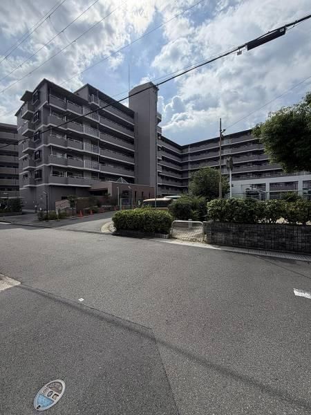 3LDK apartment in Uji, Kyoto - Photo 1
