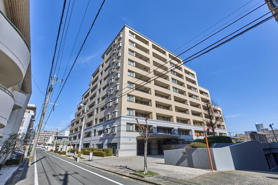 4LDK apartment in Jonan Ward, Fukuoka - Photo 1