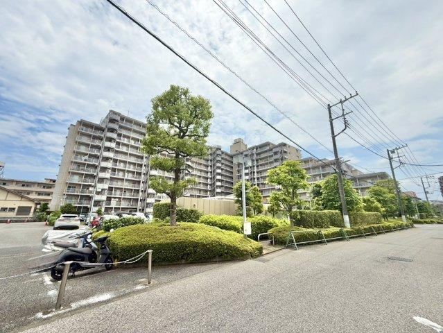 3LDK apartment in Soka, Saitama - Photo 1