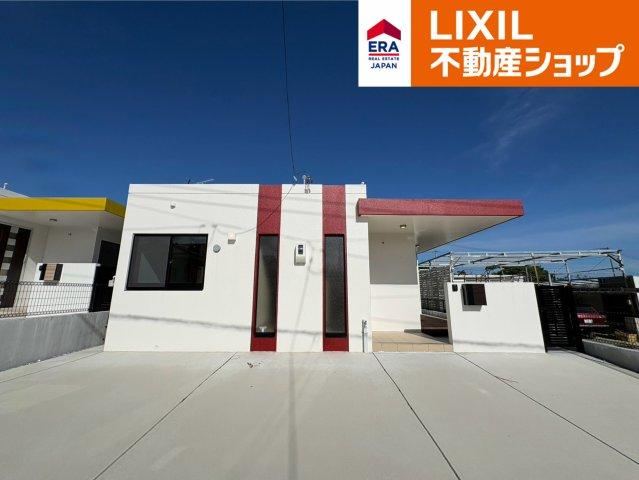 4LDK house in Kin, Kunigami District, Okinawa - Photo 1