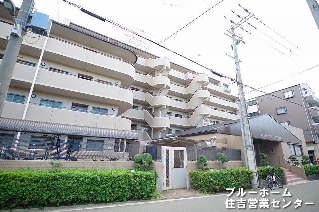 2LDK+S apartment in Sumiyoshi Ward, Osaka - Photo 1