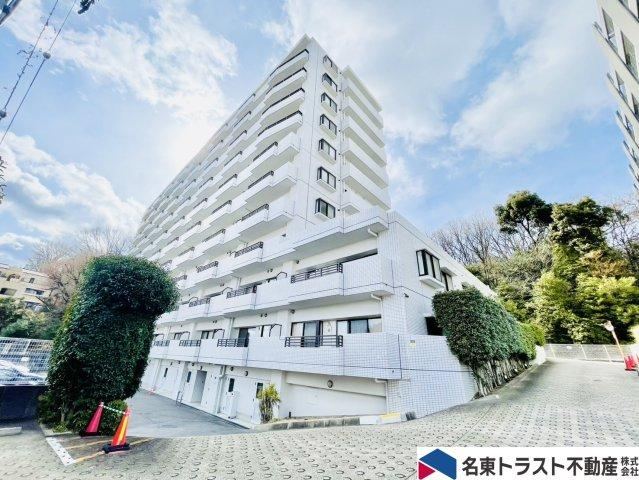 2LDK+S apartment in Meito Ward, Nagoya, Aichi - Photo 1