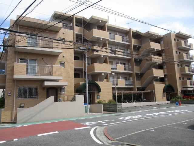 4LDK apartment in Kokurakita Ward, Kitakyushu, Fukuoka - Photo 1
