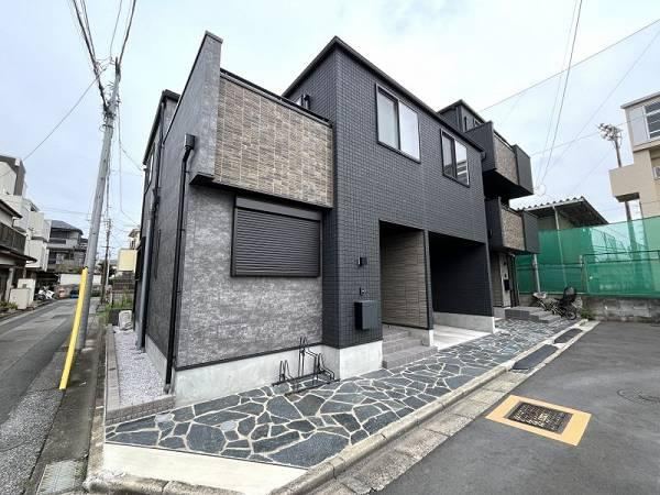 4LDK house in Kawaguchi, Saitama - Photo 1