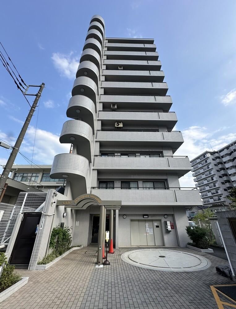 2LDK apartment in Kanagawa Ward, Yokohama, Kanagawa - Photo 1