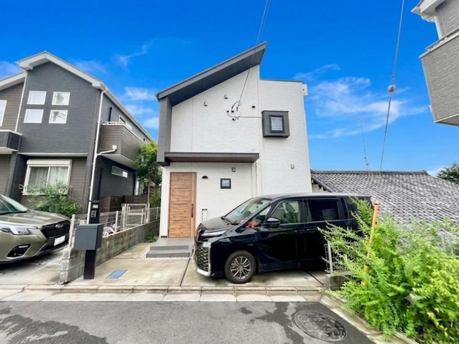 2LDK+S house in Higashimurayama, Tokyo - Photo 1