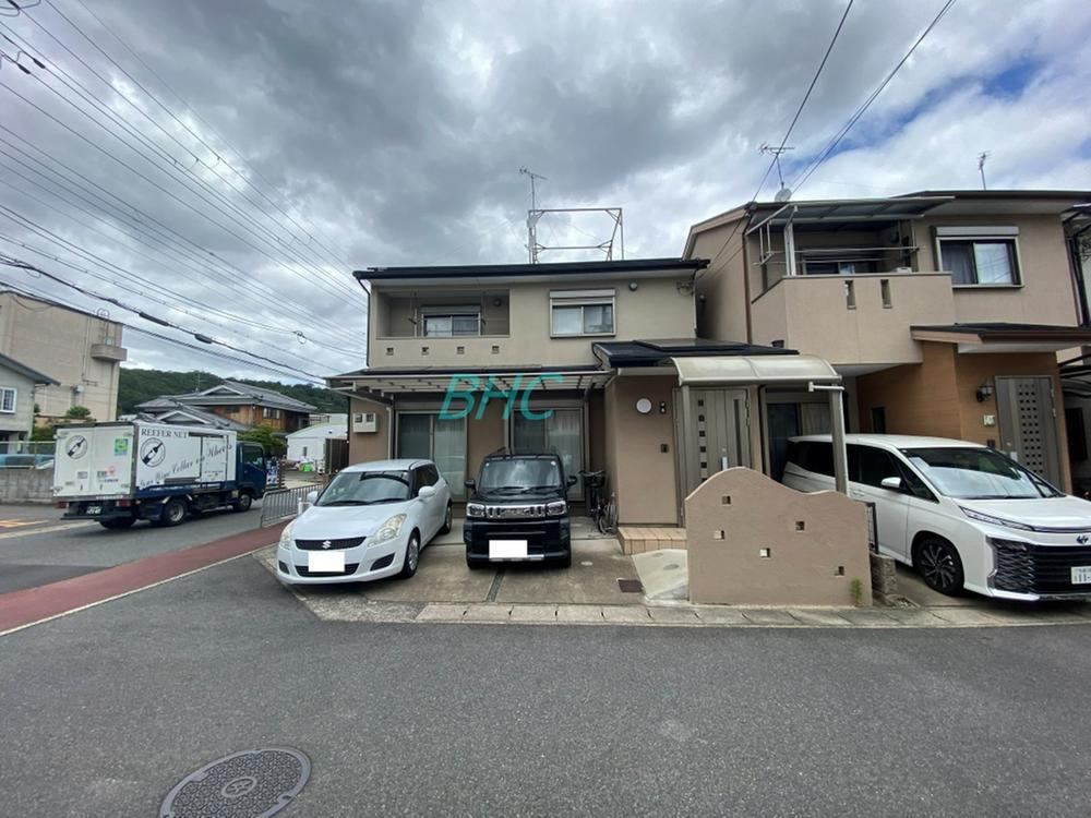 3LDK+S house in Yamashina Ward, Kyoto - Photo 1