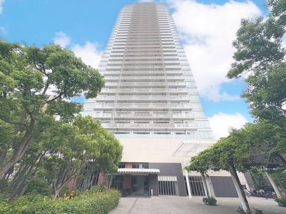 2LDK apartment in Taito Ward, Tokyo - Photo 1