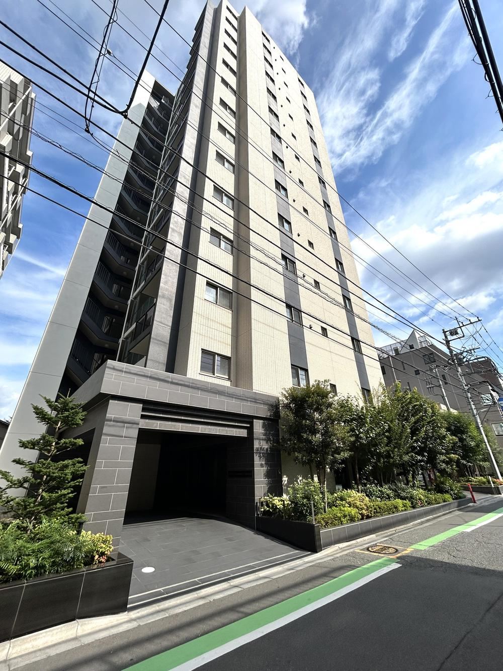 3LDK apartment in Kawagoe, Saitama - Photo 1