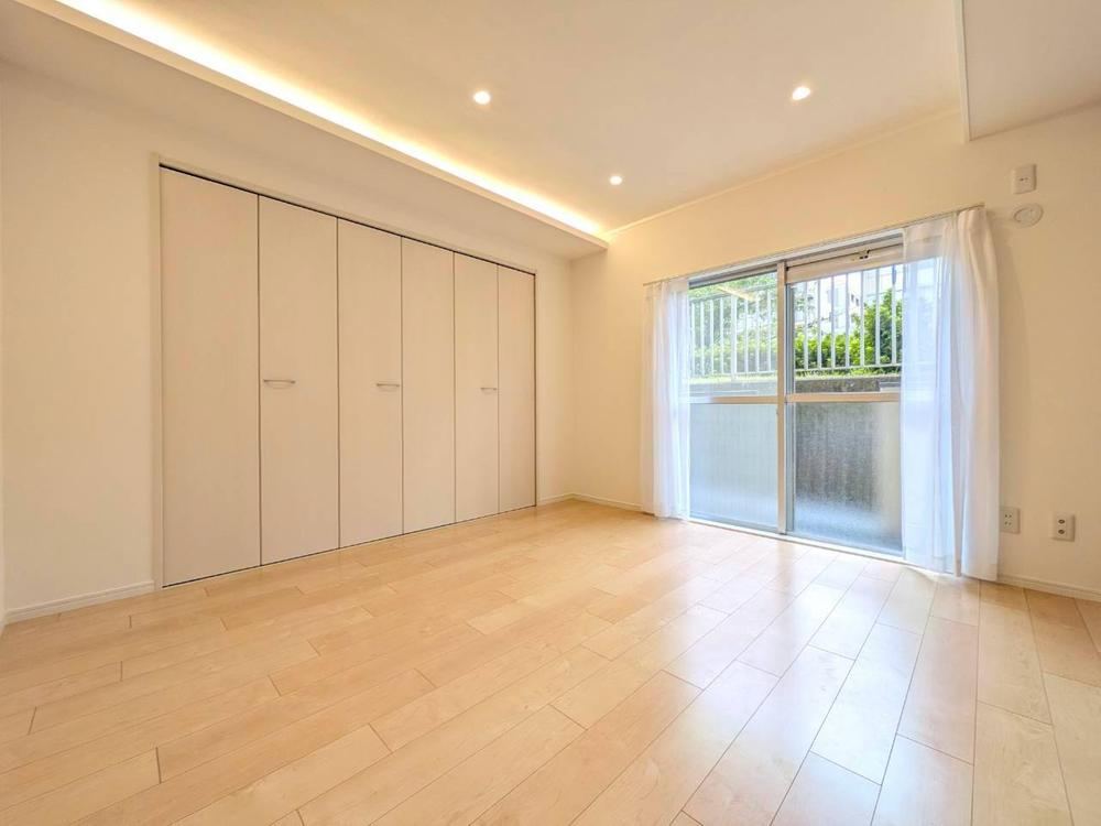 1LDK apartment in Sumida Ward, Tokyo - Photo 1