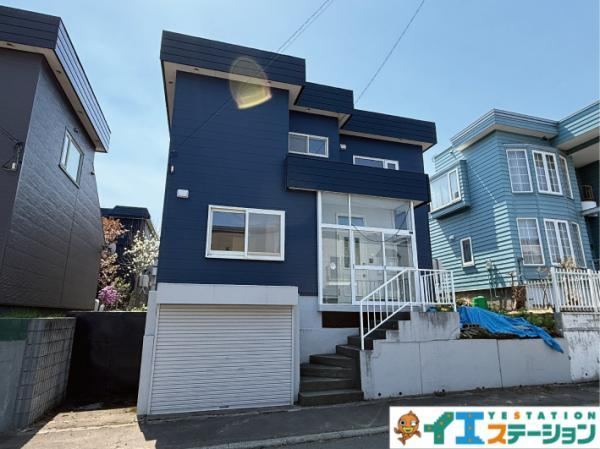 5LDK house in Teine Ward, Sapporo, Hokkaido - Photo 1