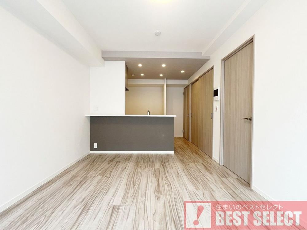 2LDK+S apartment in Kita Ward, Tokyo - Photo 1