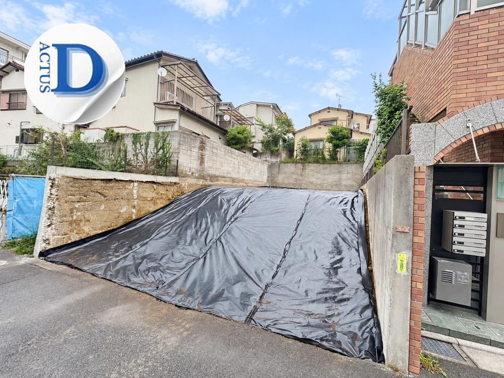 116 m² land in Shinjuku Ward, Tokyo - Photo 1