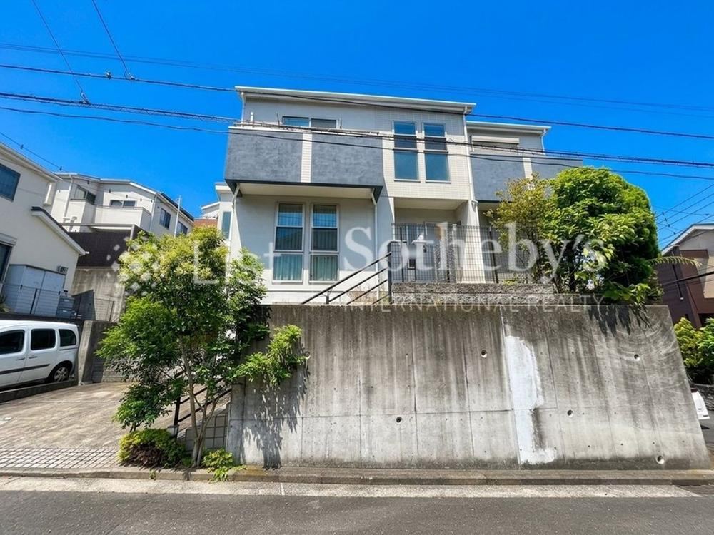4LDK house in Sakae Ward, Yokohama, Kanagawa - Photo 1