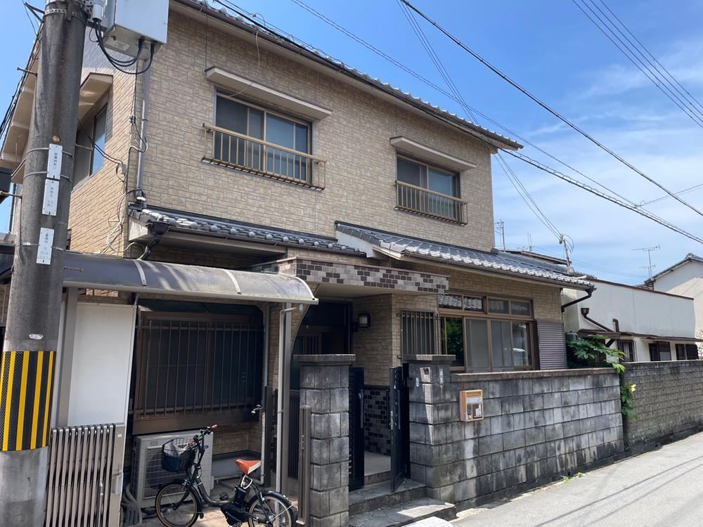 6LDK house in Himeji, Hyogo - Photo 1