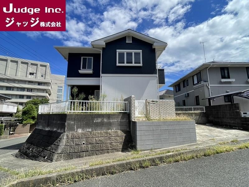 4LDK+S house in Shimonoseki, Yamaguchi - Photo 1