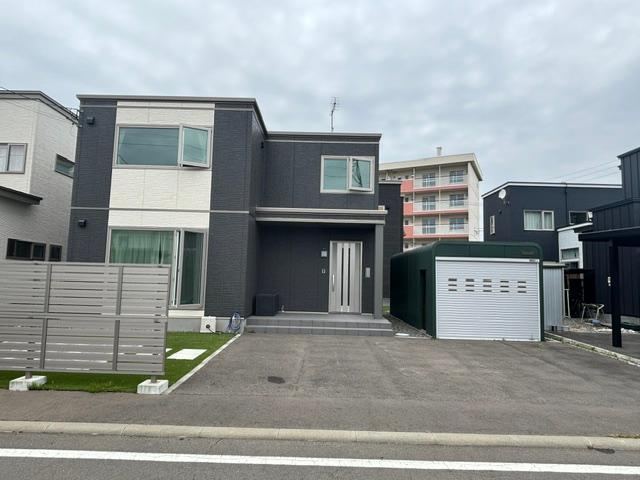 3LDK house in Tomakomai, Hokkaido - Photo 1