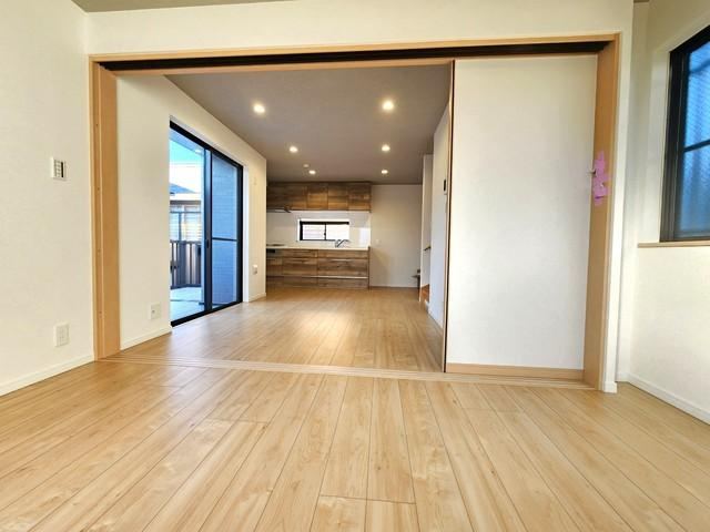 4DK house in Setagaya Ward, Tokyo - Photo 1