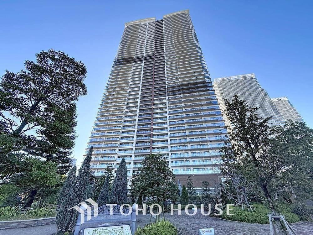 2LDK apartment in Chuo Ward, Tokyo - Photo 1