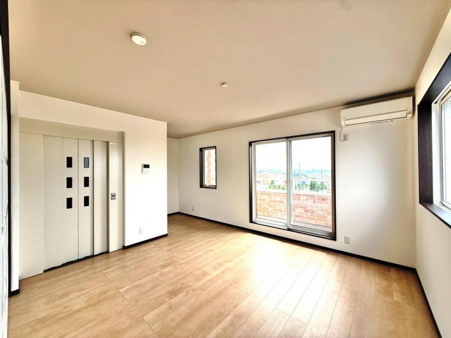 2LDK+S house in Fujisawa, Kanagawa - Photo 1