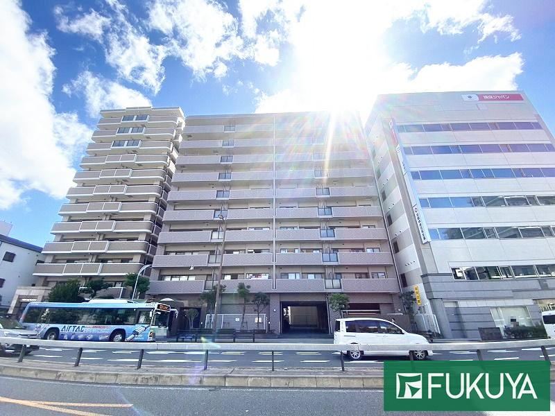 3LDK apartment in Moriguchi, Osaka - Photo 1