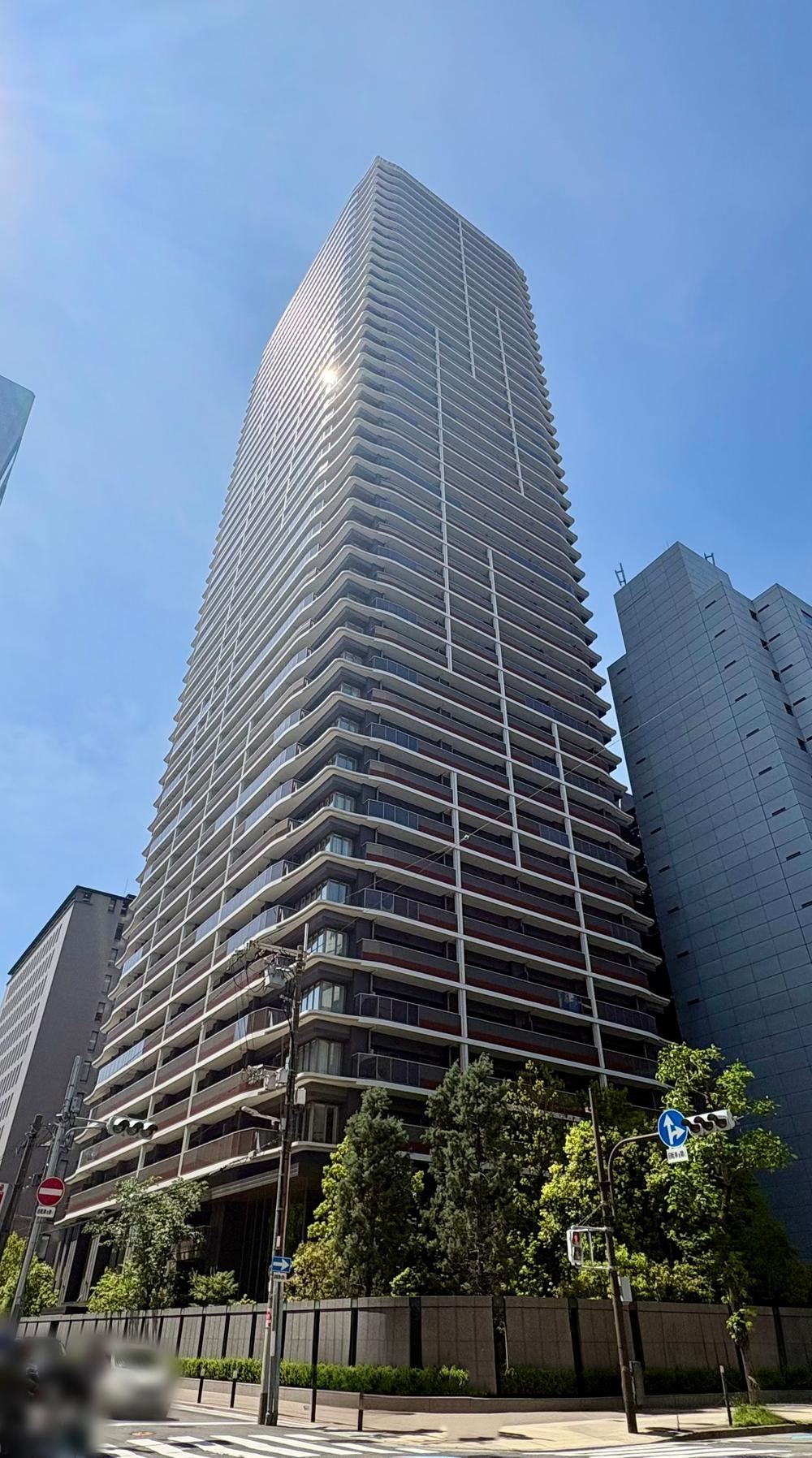 2LDK apartment in Chuo Ward, Osaka - Photo 1