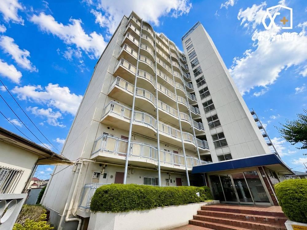 3LDK apartment in Tokorozawa, Saitama - Photo 1