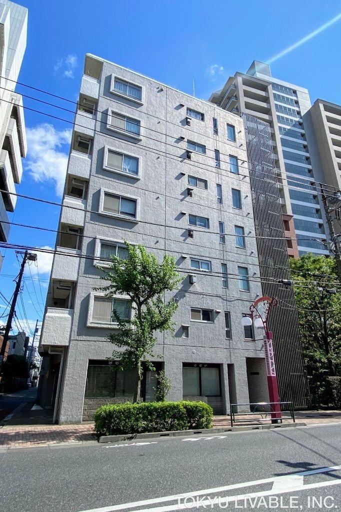 1LDK apartment in Setagaya Ward, Tokyo - Photo 1