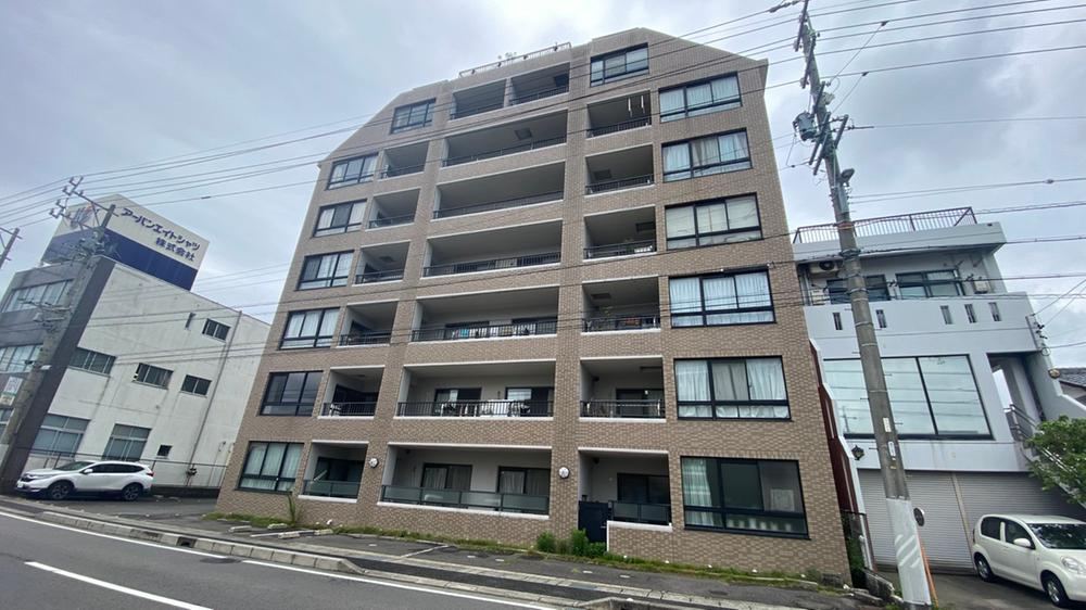 2LDK apartment in Gifu, Gifu - Photo 1
