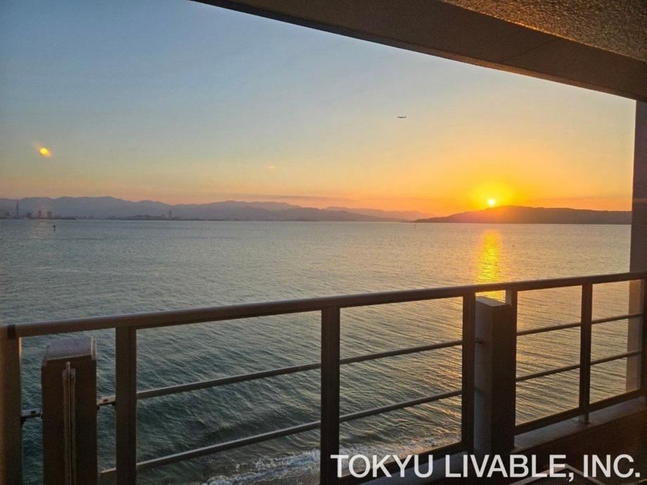 2LDK apartment in Higashi Ward, Fukuoka - Photo 1