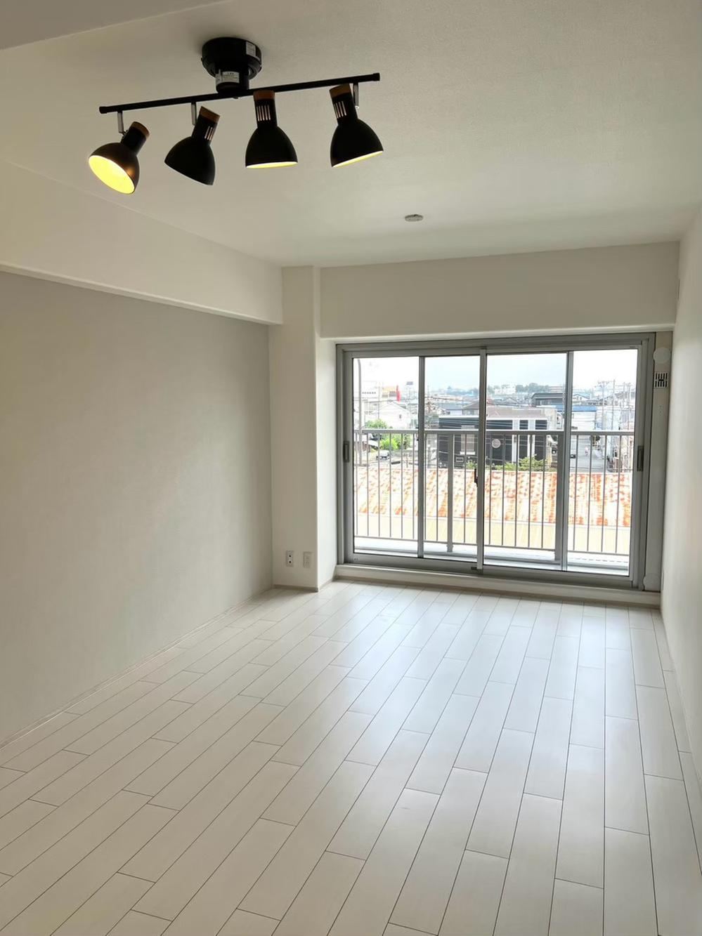 3LDK apartment in Niiza, Saitama - Photo 1