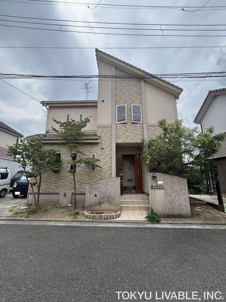4LDK house in Minami Ward, Sakai, Osaka - Photo 1
