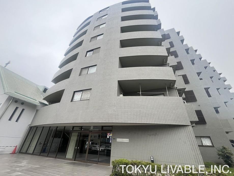 3LDK apartment in Asaka, Saitama - Photo 1