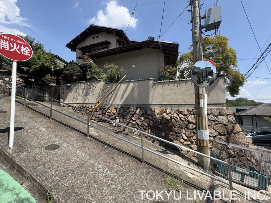 4LDK house in Takarazuka, Hyogo - Photo 1