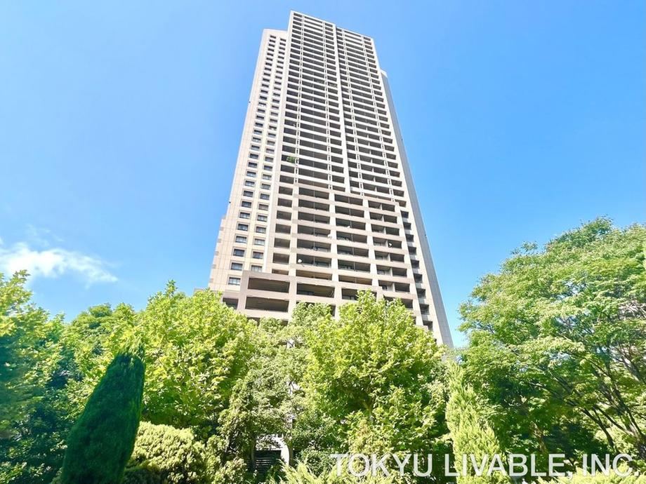 2LDK+S apartment in Miyakojima Ward, Osaka - Photo 1