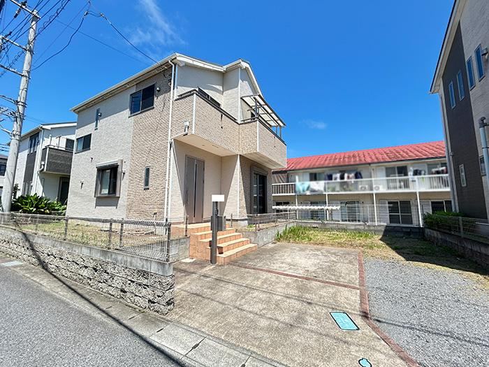 4LDK house in Oiso, Naka District, Kanagawa - Photo 1