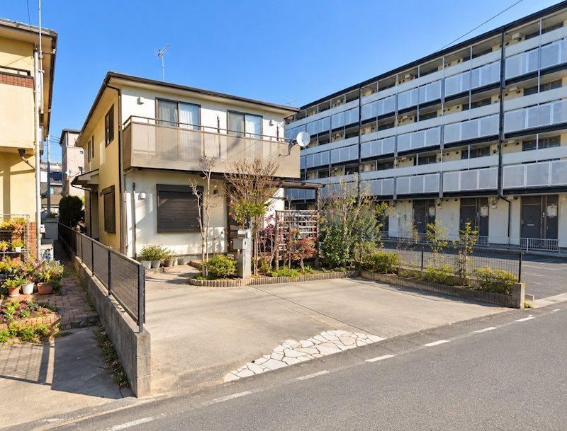 4LDK+S house in Koshigaya, Saitama - Photo 1